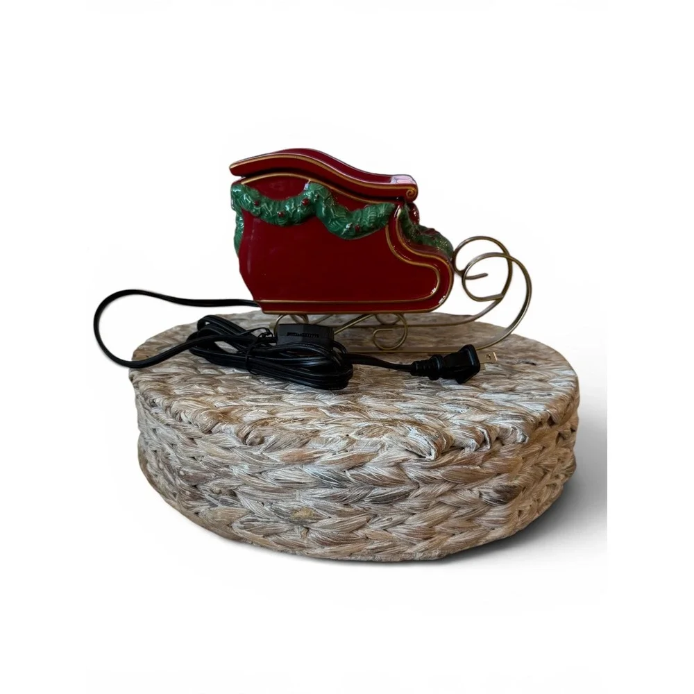 Scentsy Christmas Sleigh Wax Warmer Red Ceramic Gold Runners Holiday SCE-30149